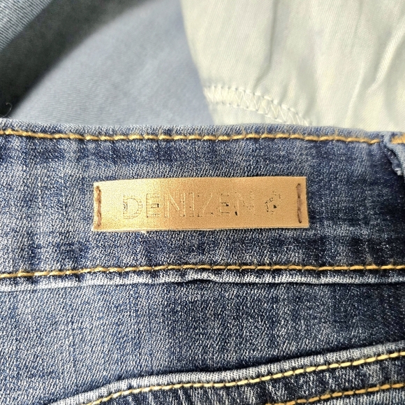 Levis Denizen High Rise Ankle Jean. Size 10/30 - Picture 2 of 13